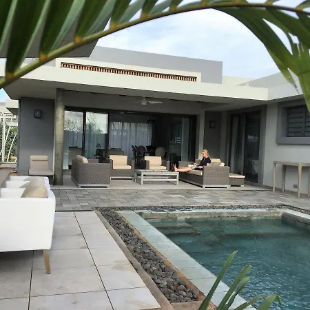 Luxury Villa At Royal Park Sandpiper